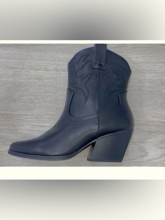 Soda Shoes - Soda Black Western-Style Block Heel Ankle Boot